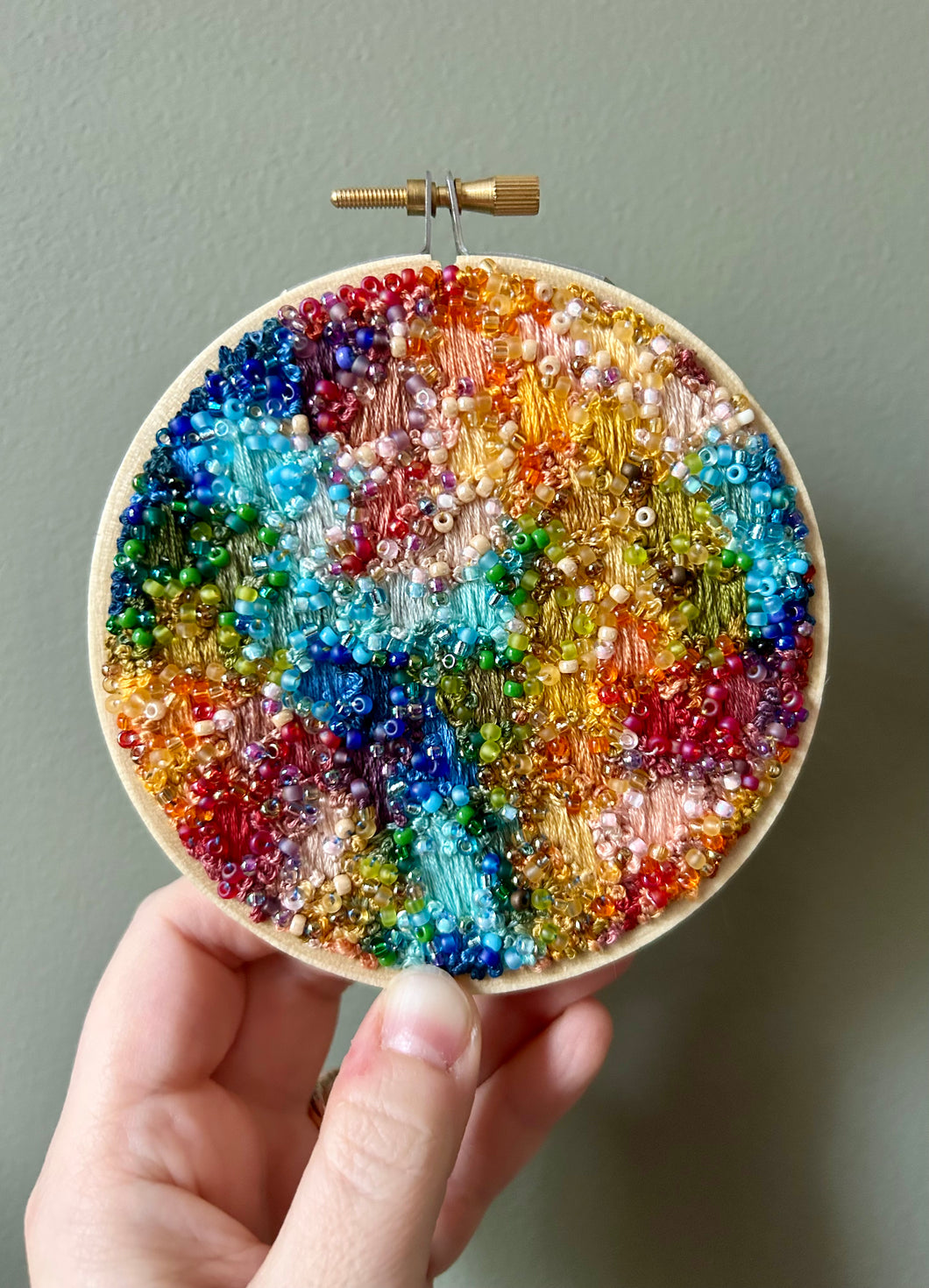 “Perchance to Dream” 3 inch Embroidery